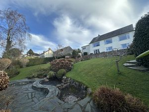 Photo 6- click for photo gallery